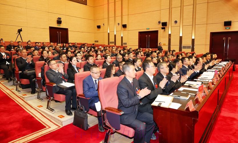 爱在中国 爱在格尔木-青海足球裁判员培训班开班 爱在中国 爱在格尔木-青海足球裁判员培训班开班